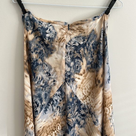 100% silk asymmetrical vintage skirt by Nygard - Picture 8 of 9